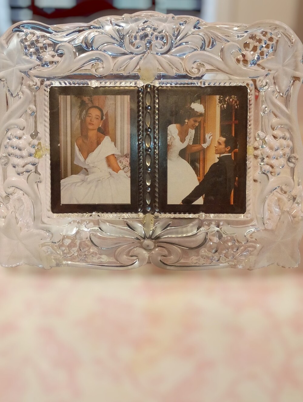 Vtg. Mikasa Memories Duet Floral Frosted Glass Picture Frame (2) 3x5" Photo 1990